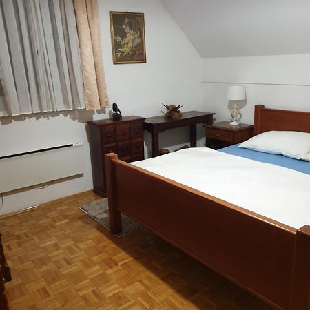 Terme Čatež Apartma Nine Catez ob Savi Pokoj fotografie